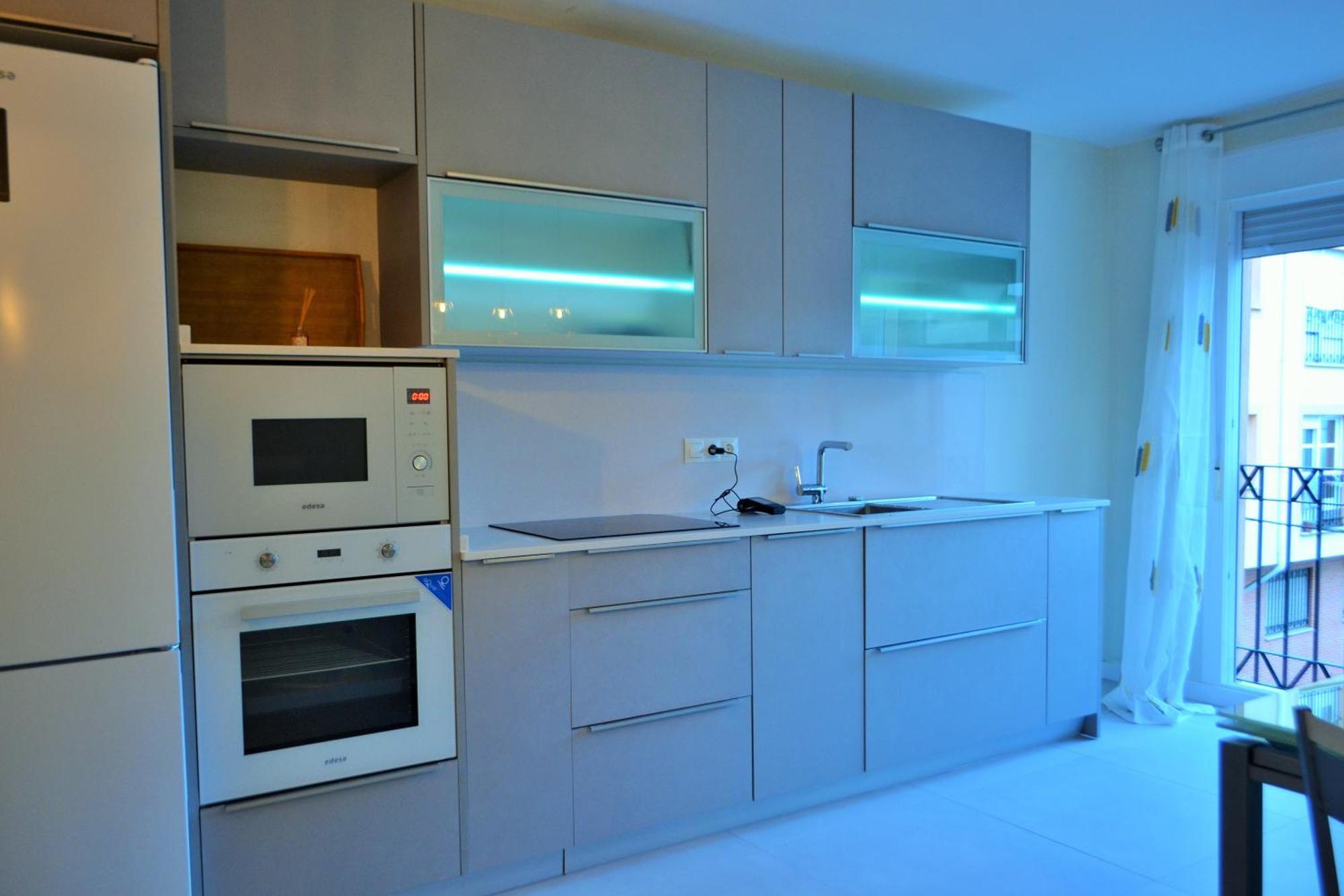 Apartamentos Garage Centro مالقة المظهر الخارجي الصورة