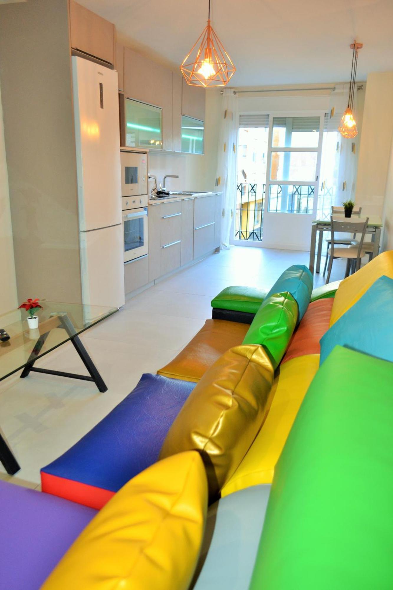 Apartamentos Garage Centro مالقة المظهر الخارجي الصورة