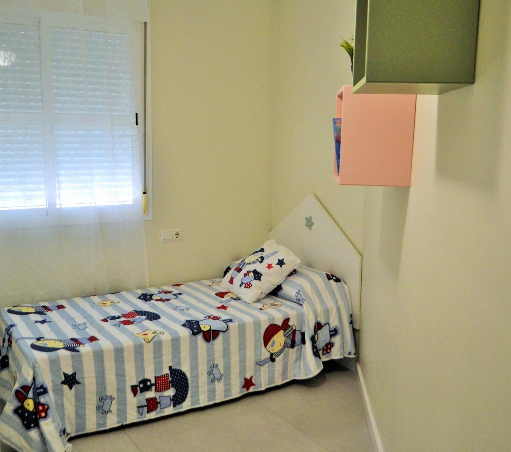 Apartamentos Garage Centro مالقة المظهر الخارجي الصورة